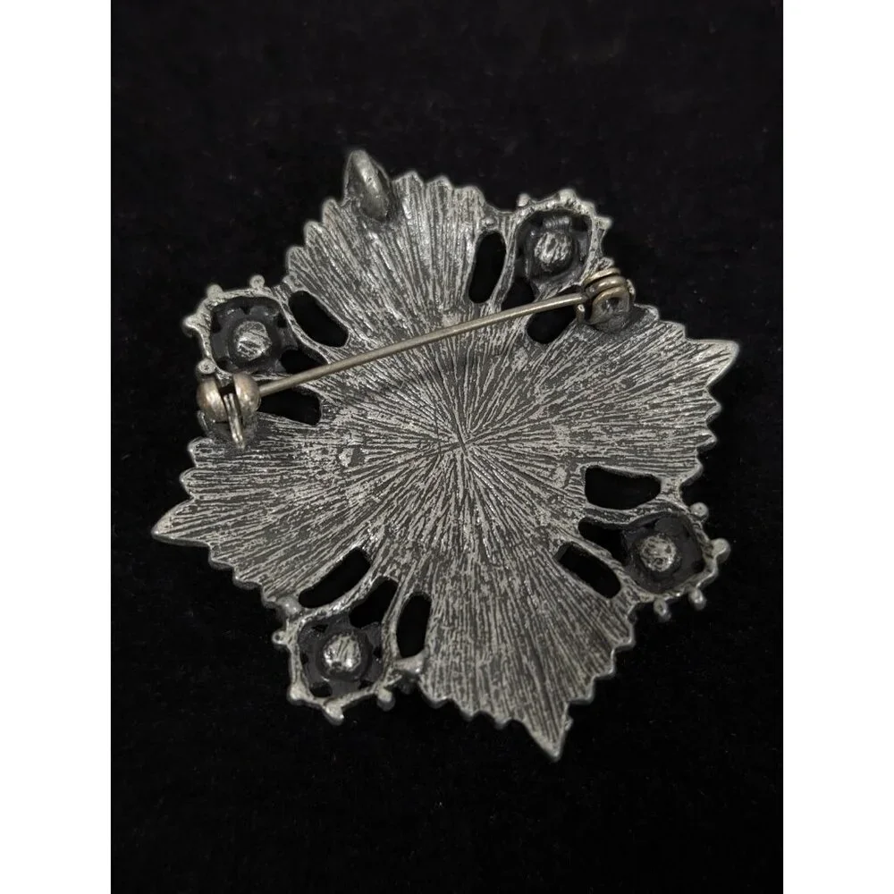 Retro Art Deco‎ Gray Metallic Faux Pearl Crystal Medallion Cross Brooch Pin